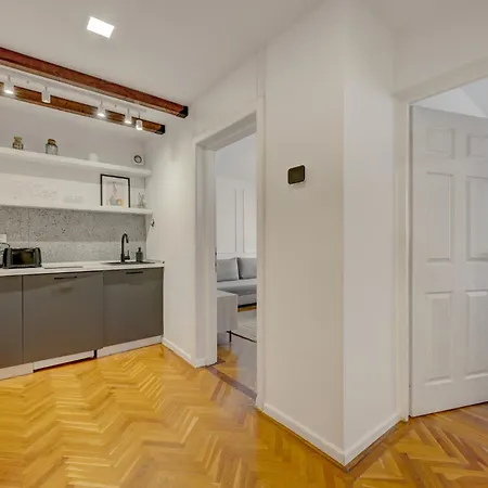 Royal Palace - Center - Rh Living Apartamento Bucarest