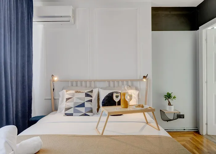 Royal Palace - Center - Rh Living بوخارست