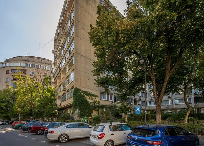 Royal Palace By Rh Reserve Bucharest